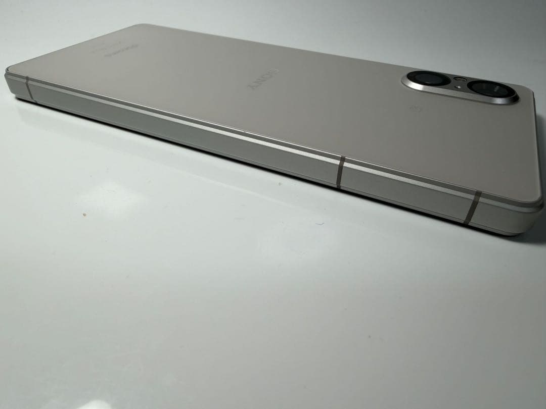 スマートフォン本体 SONY Xperia 5 V docomo so-53d