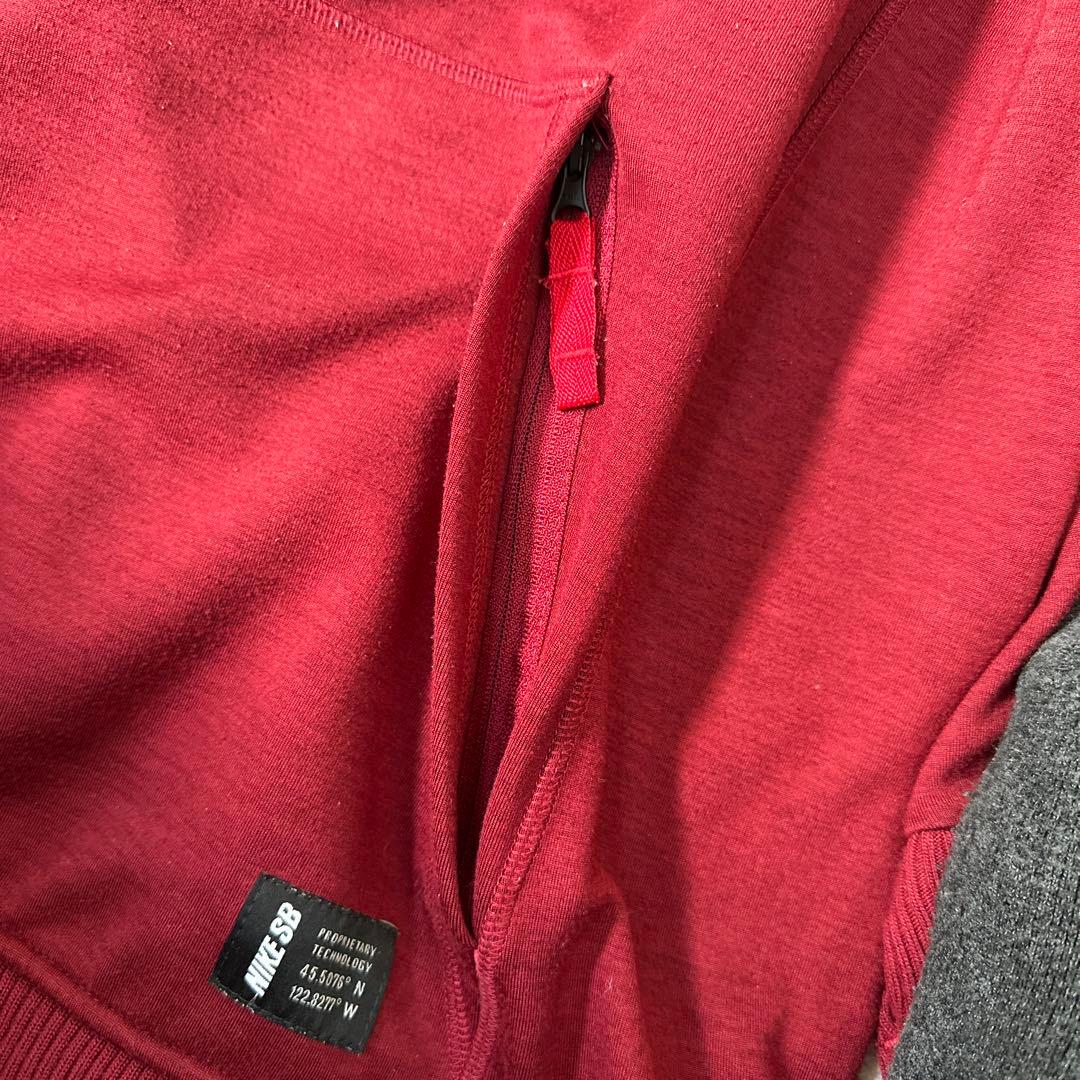 【激レア】Nike SB スノーボード　パーカー