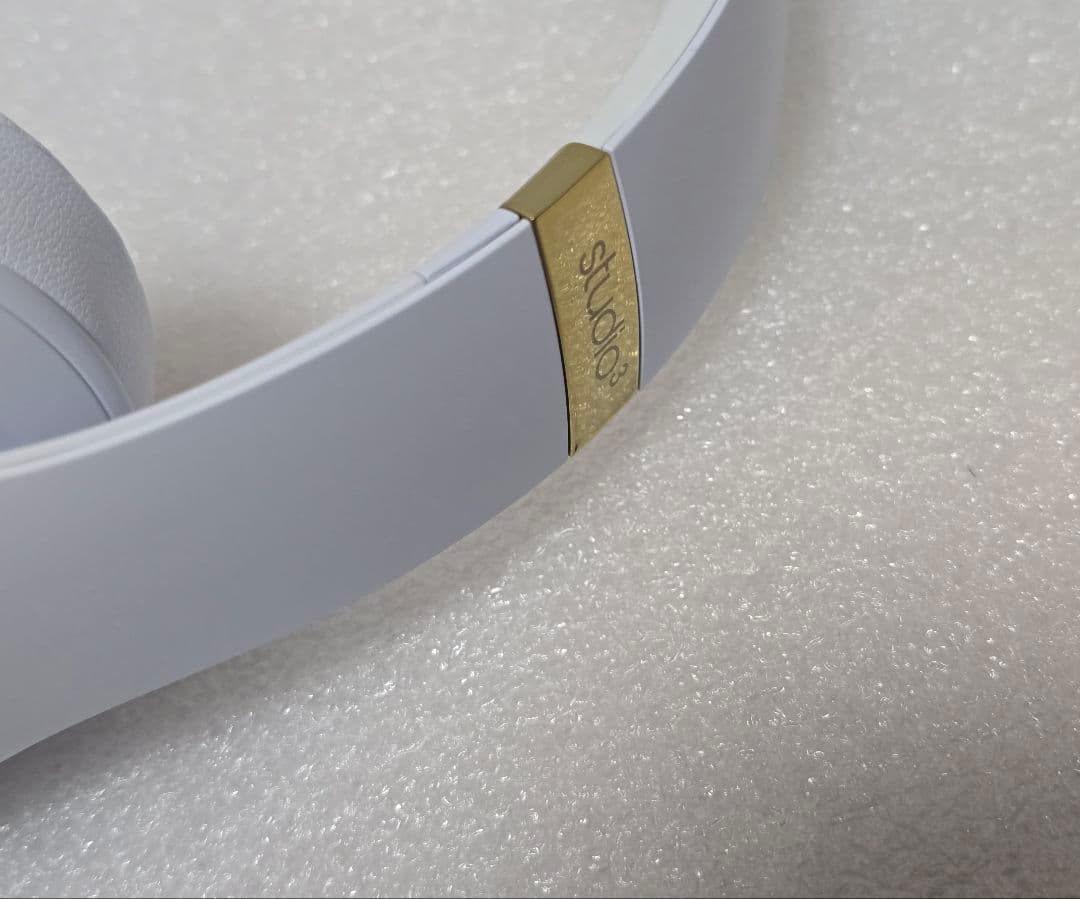 ヘッドホン BEATS STUDIO3 WIRELESS