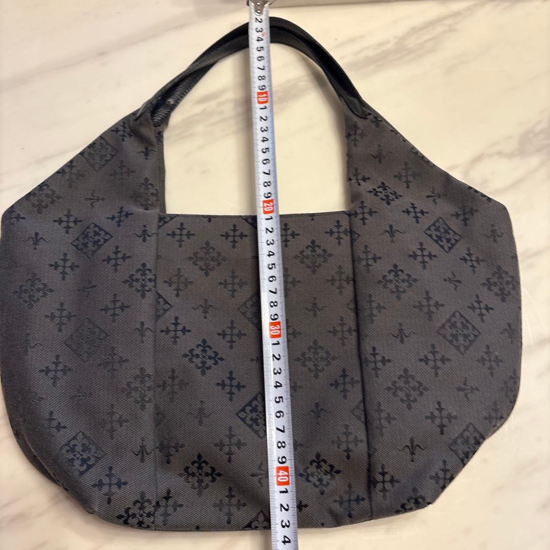 シュワッチママ ラシットバッグ