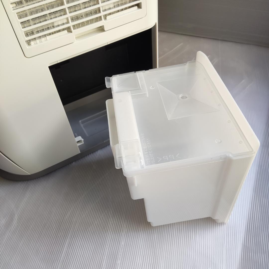 コロナ 衣類乾燥除湿機 Sシリーズ CD-S6322 　22年製