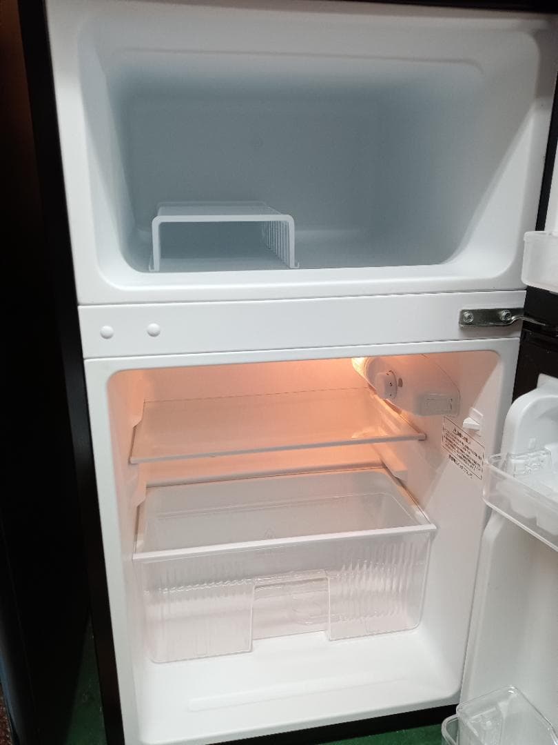 2024年式　Comfee ブラック 2ドア冷蔵庫 RCT90BL