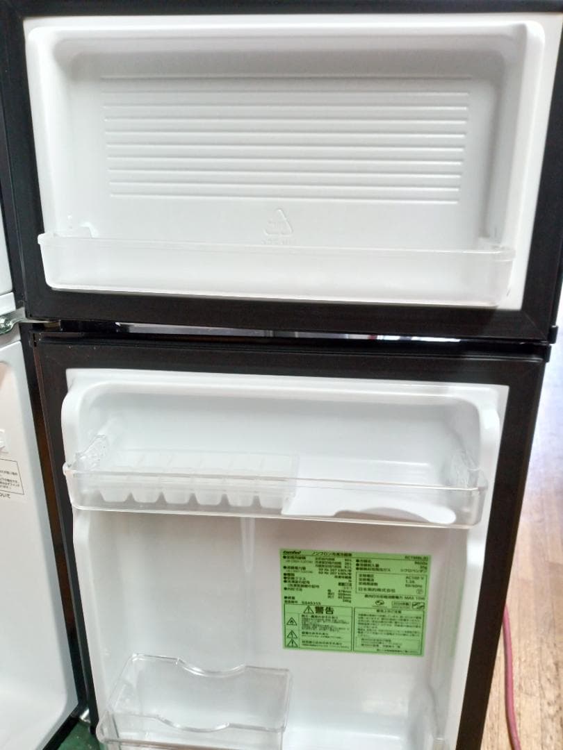 2024年式　Comfee ブラック 2ドア冷蔵庫 RCT90BL
