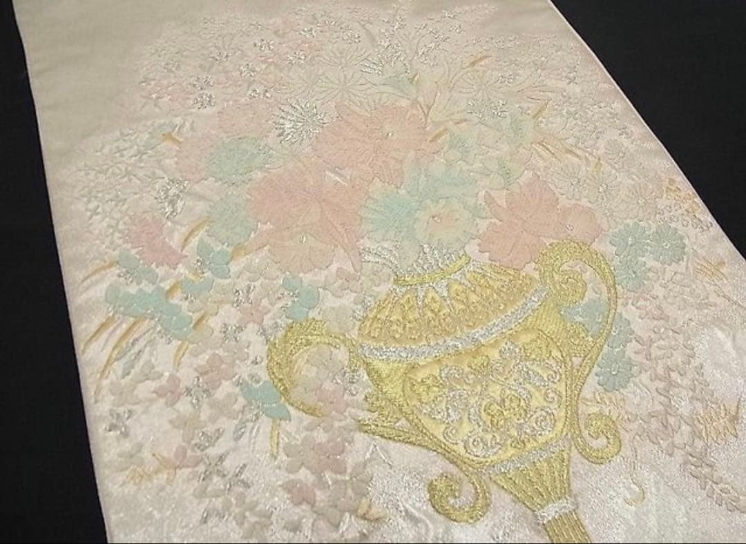 振袖フルセット6点サイズM〜Ｌ駒刺繍　渡り橋藤花房文　金彩　正絹
