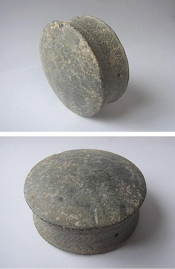 ★Z0909★ 古代　石器　彫刻石　オイルランプ　繊細彫刻　灯火器