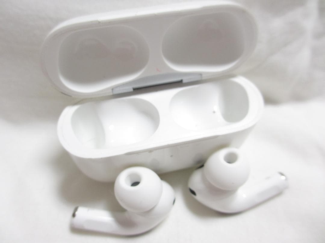 ★ Apple AirPods pro 第2世代A2698 ワイヤレスイヤホン