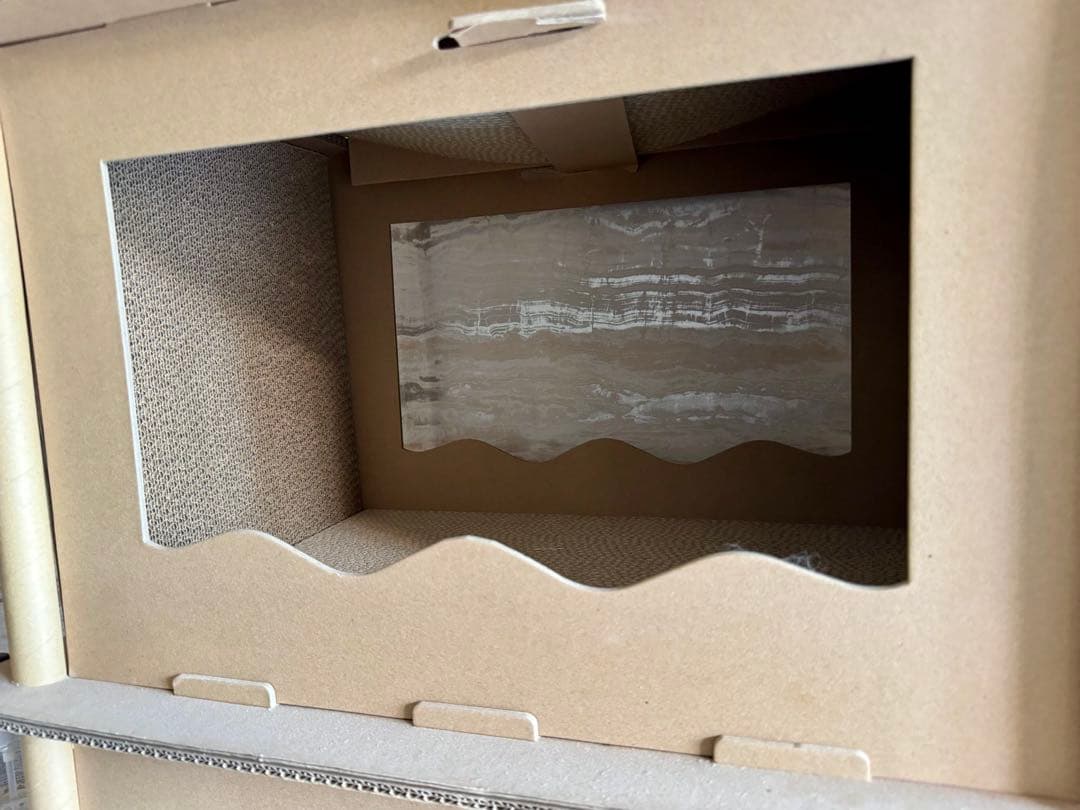 Petique キャットハウス　コンドミニアム　段ボール製キャットタワー 2階建