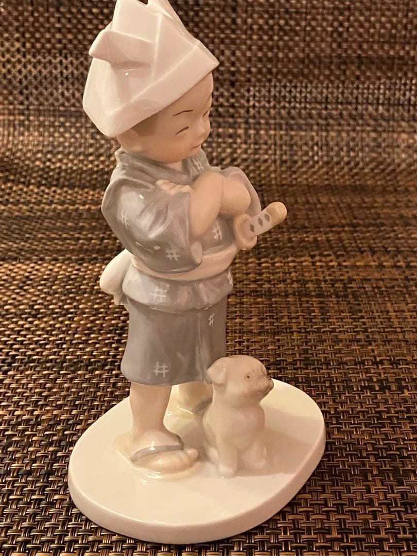 ノリタケ陶器製　五月人形