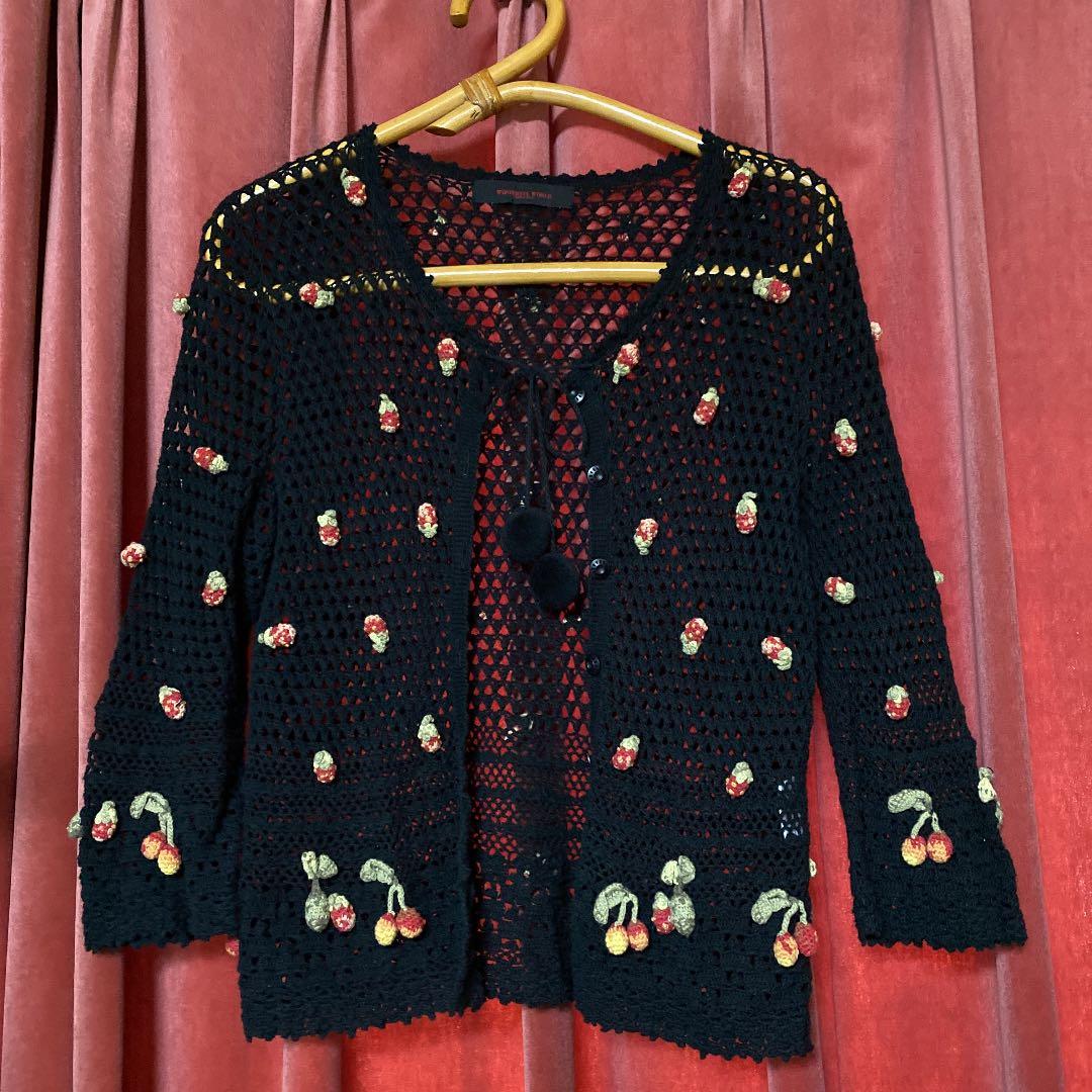 週末お値下げ❣️【カネコイサオ】いちご・さくらんぼモチーフカーディガン