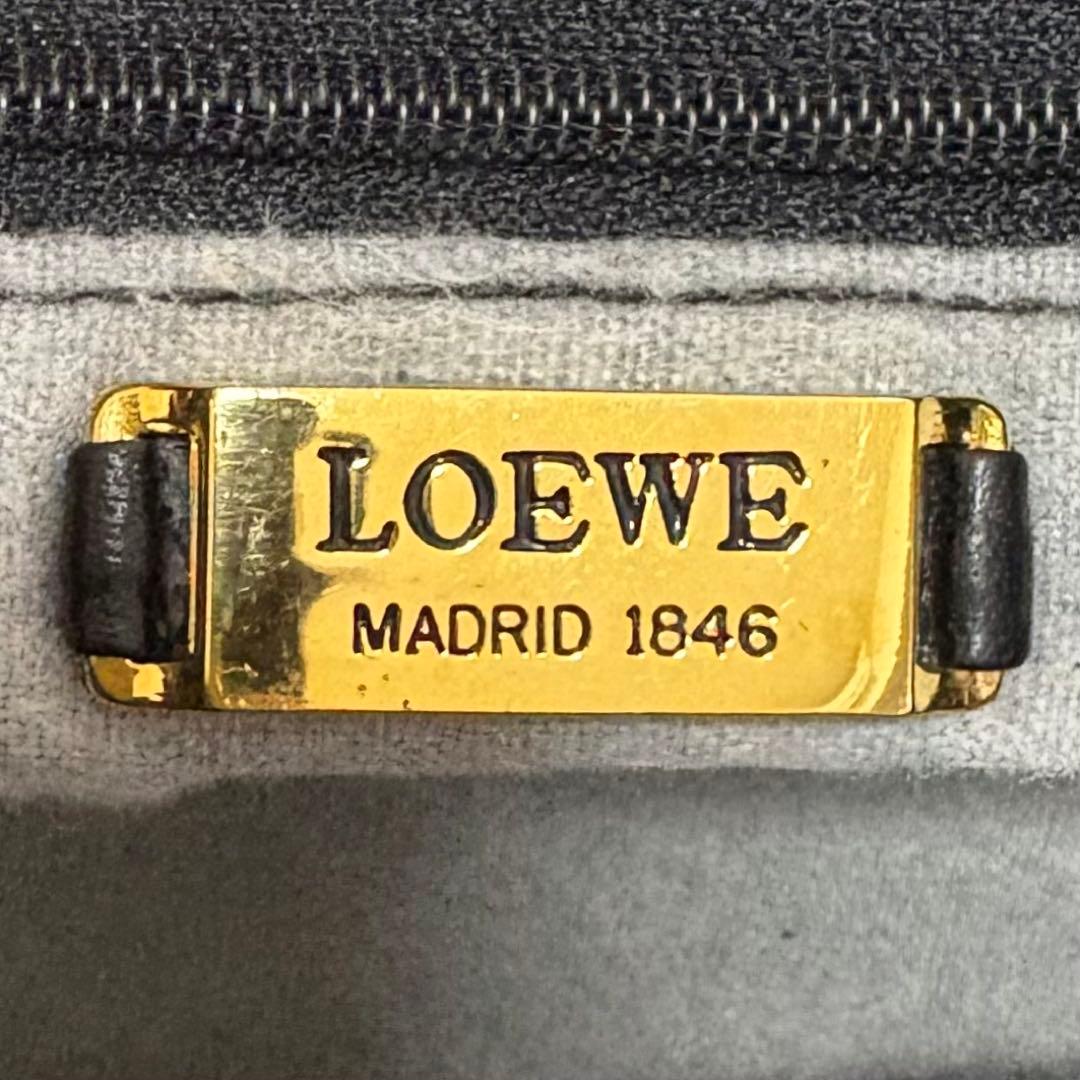 LOEWE アナグラム ナッパレザー 半月 ショルダーバッグ ヴィンテージ 黒