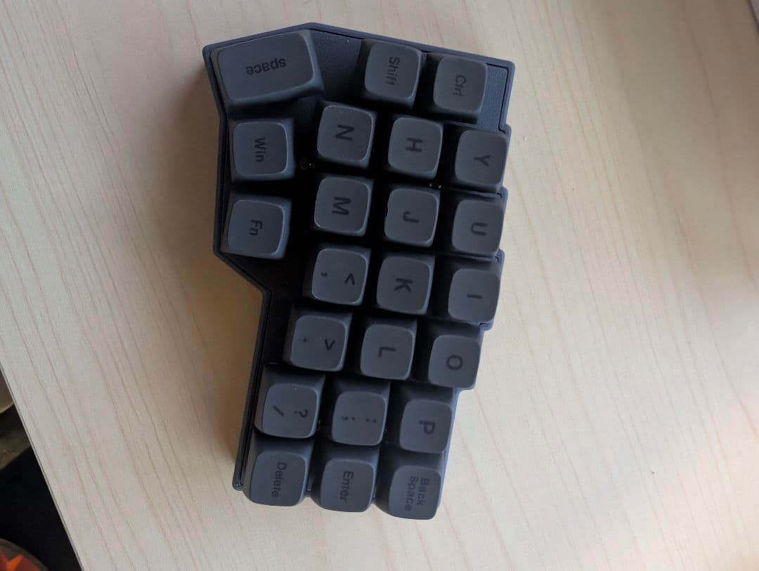 corne v4 cherry 有線 動作確認済み