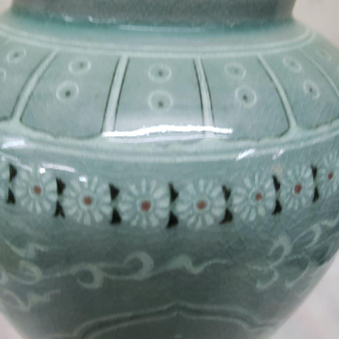 Ｂフライデー蔵出し特価　緑色陶器　花瓶作家物26cm直径15cm重さ約1,4kg