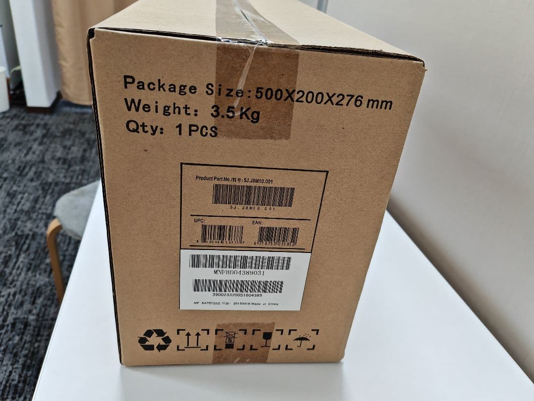 BenQ WXGA対応 超短焦点プロジェクター MW853UST+