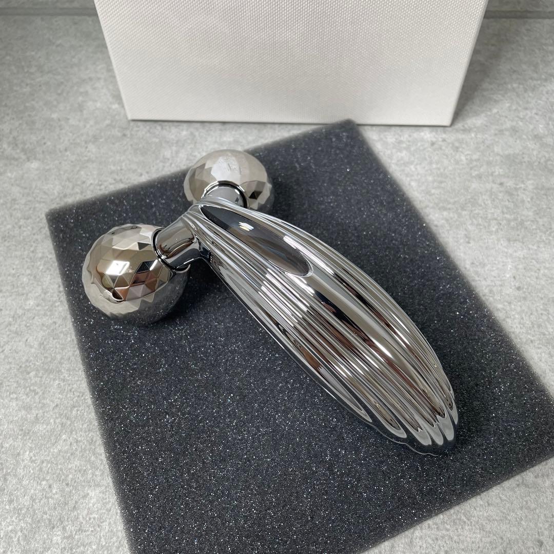 【新品】美顔ローラー リファカラットレイ ReFa