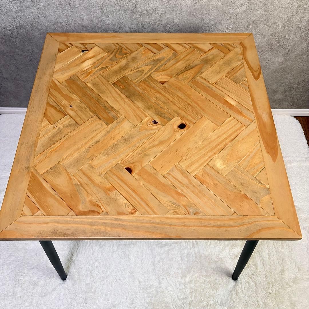 ヘリンボーン ダイニングテーブル 幅80cm 2人用 アイアン脚 木製 カフェ風