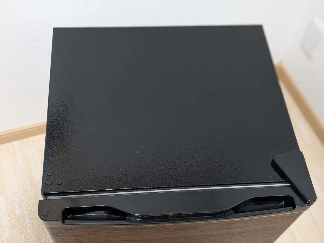 2020年製 WINCOD 冷凍庫 TH-32LF1-WD