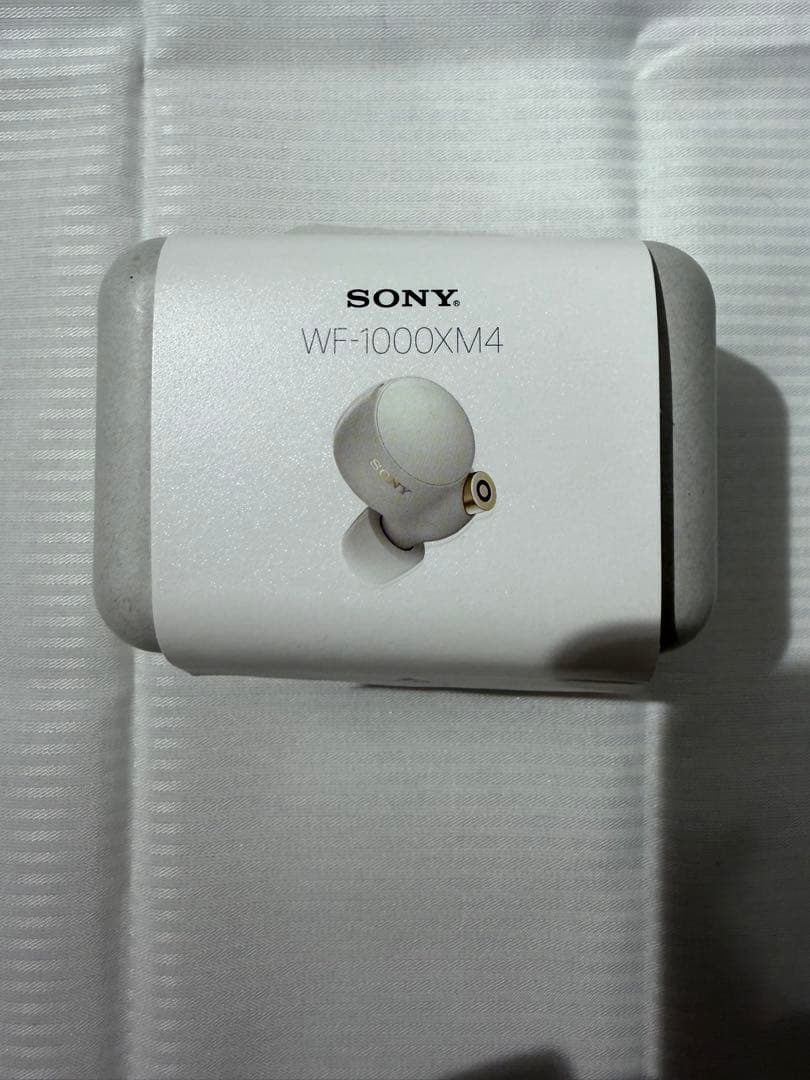 【付属品完備】SONY WF-1000XM4 プラチナシルバ-