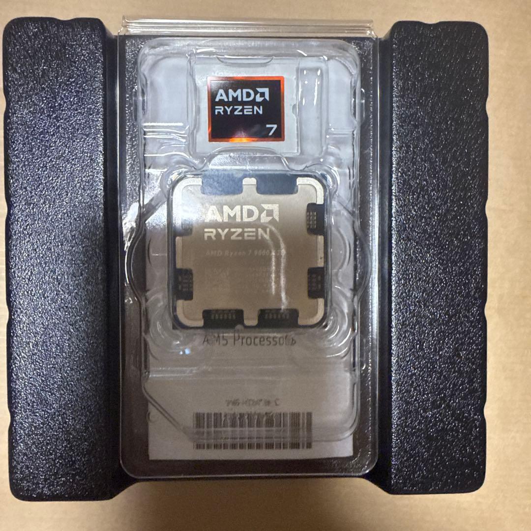 CPU AMD Ryzen 7 9800X3D