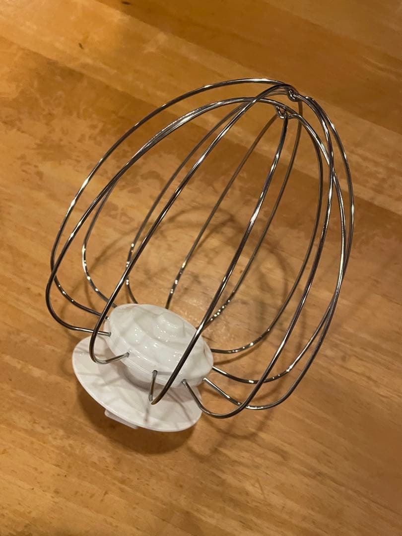 ホワイトスタンドミキサー ステンレスボウル付き