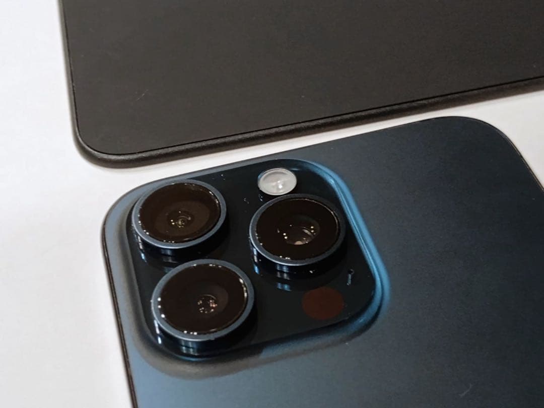 Apple iPhone 15 Pro Max 512GB A2849 ジャンク