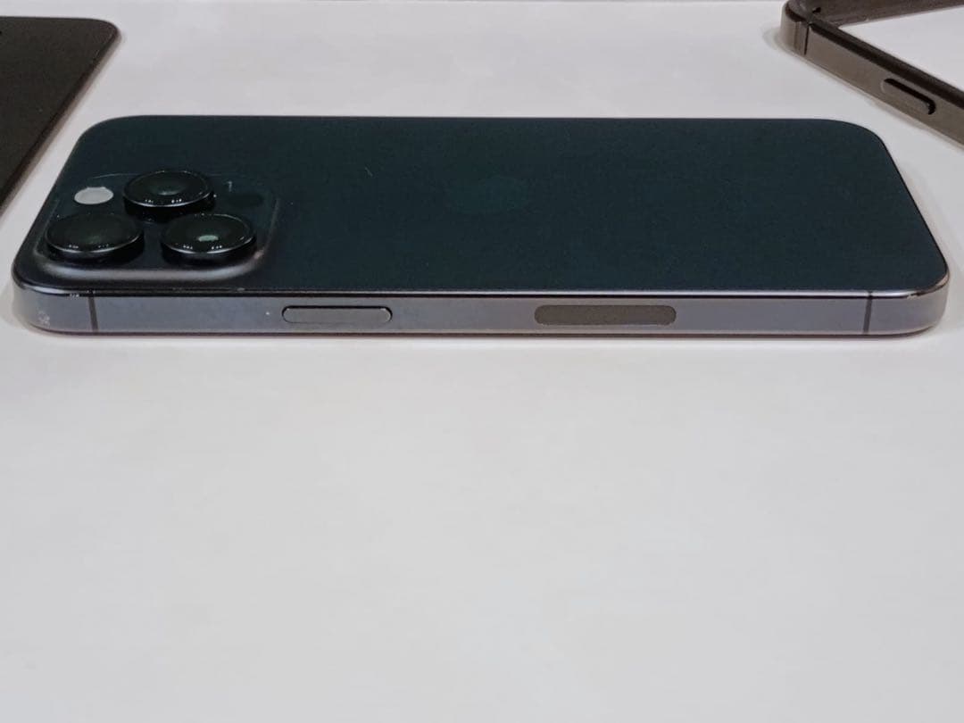 Apple iPhone 15 Pro Max 512GB A2849 ジャンク