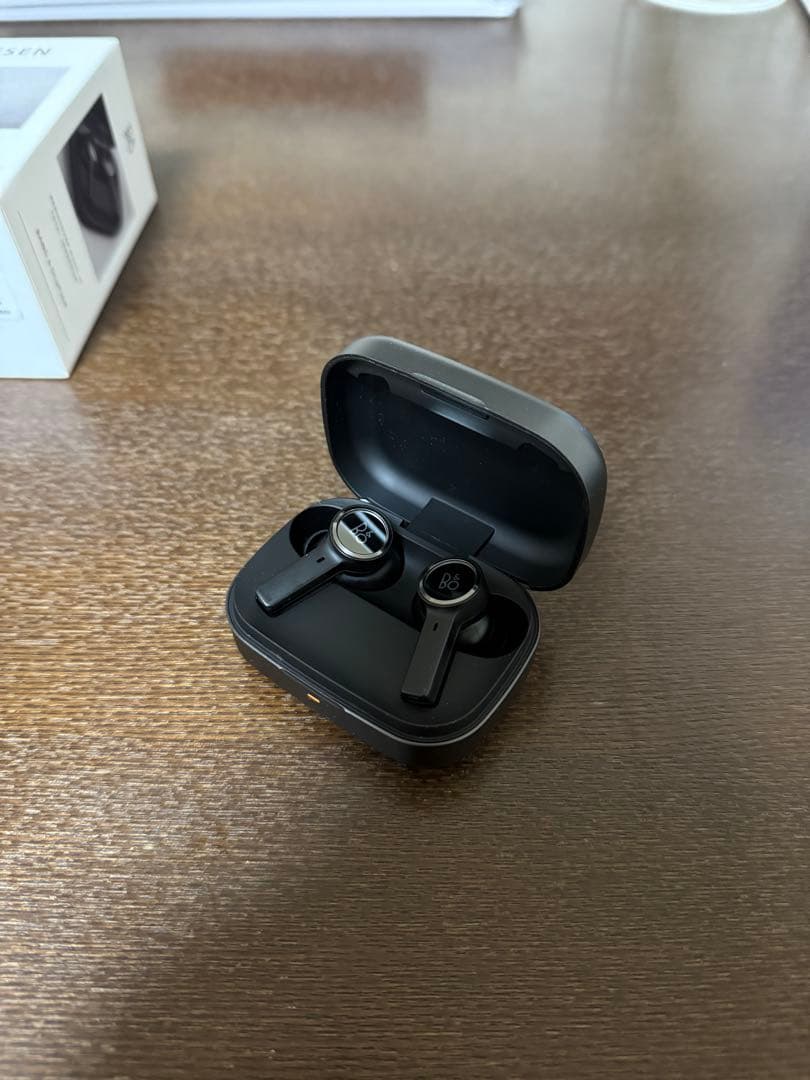 Bang & Olufsen Beoplay EX ブラック