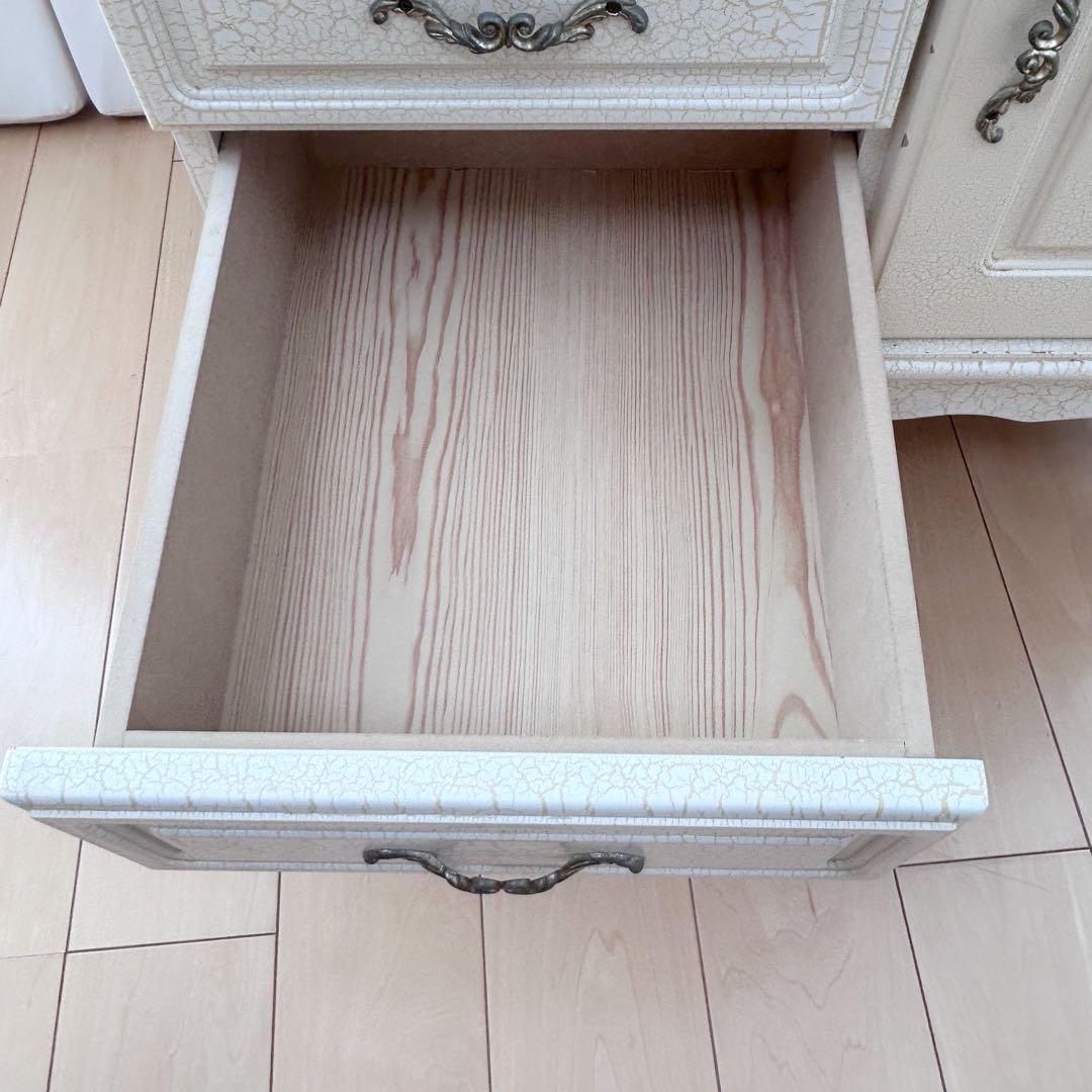 猫脚　フレンチアンティーク　クラック加工　姫家具　ロココ調　サイドチェスト　希少