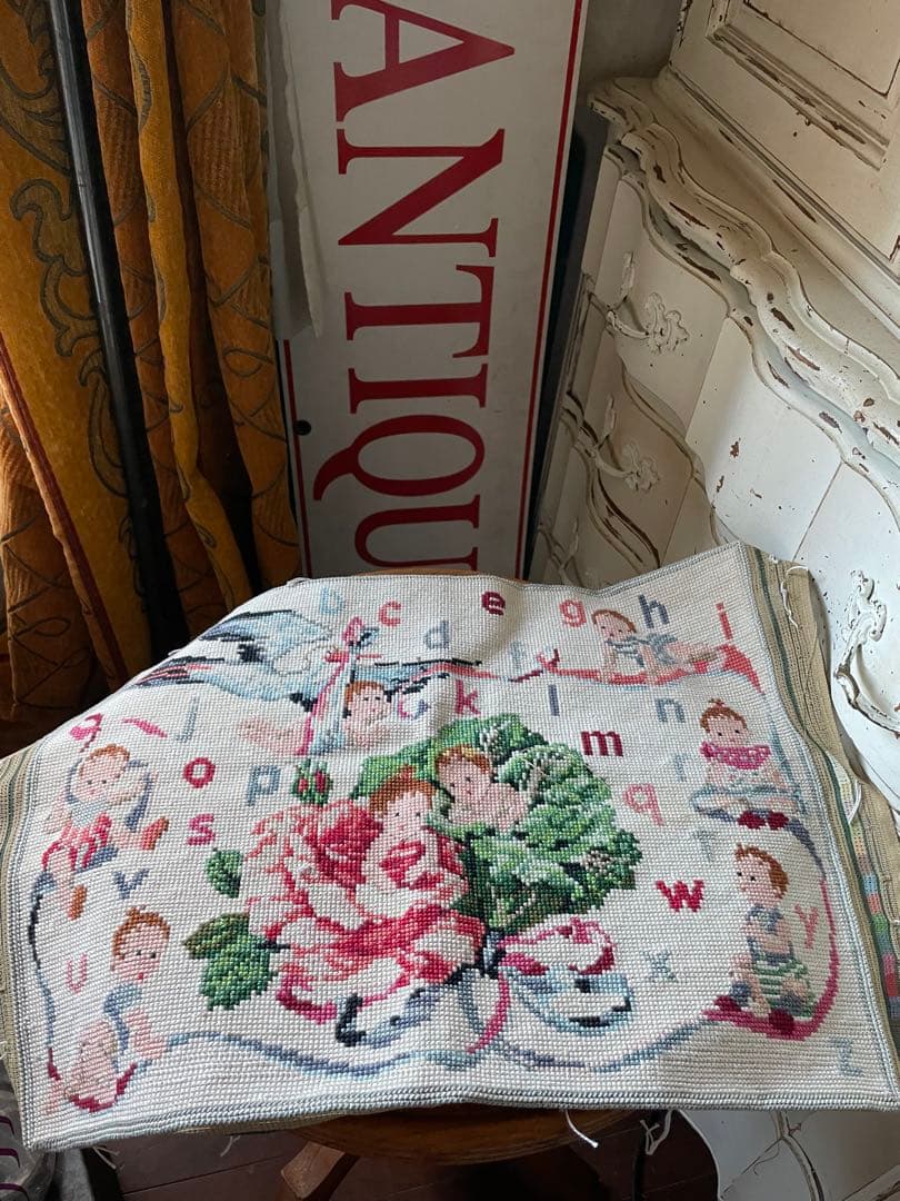 アメリアンティーク　サンプラー　アルファベット　刺繍　プチポアン　レア