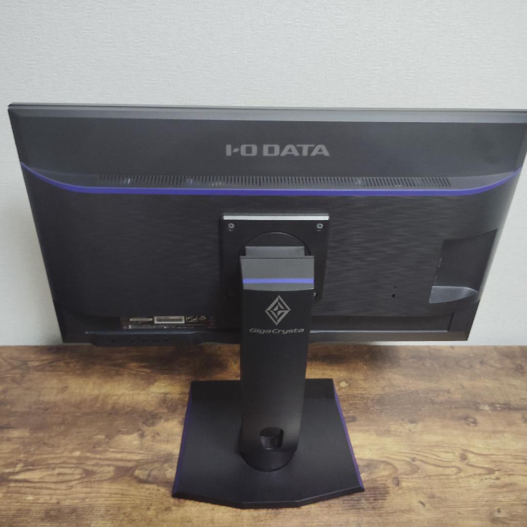 心を燃やせ !!  ★ ゲーミングディスプレイ GigaCrysta