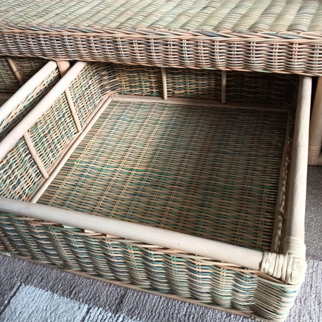 引取りお値下げ　希少　おしゃれパステルカラー　ラタン製　カウチソファ　引出し収納