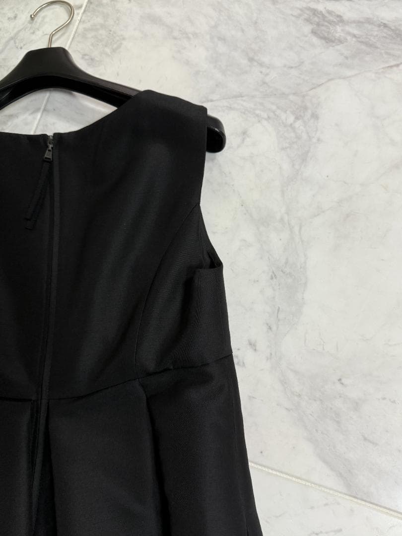 新品同様★【定価：￥138,600】★近年★FOXEY/フォクシー ギモーヴ38