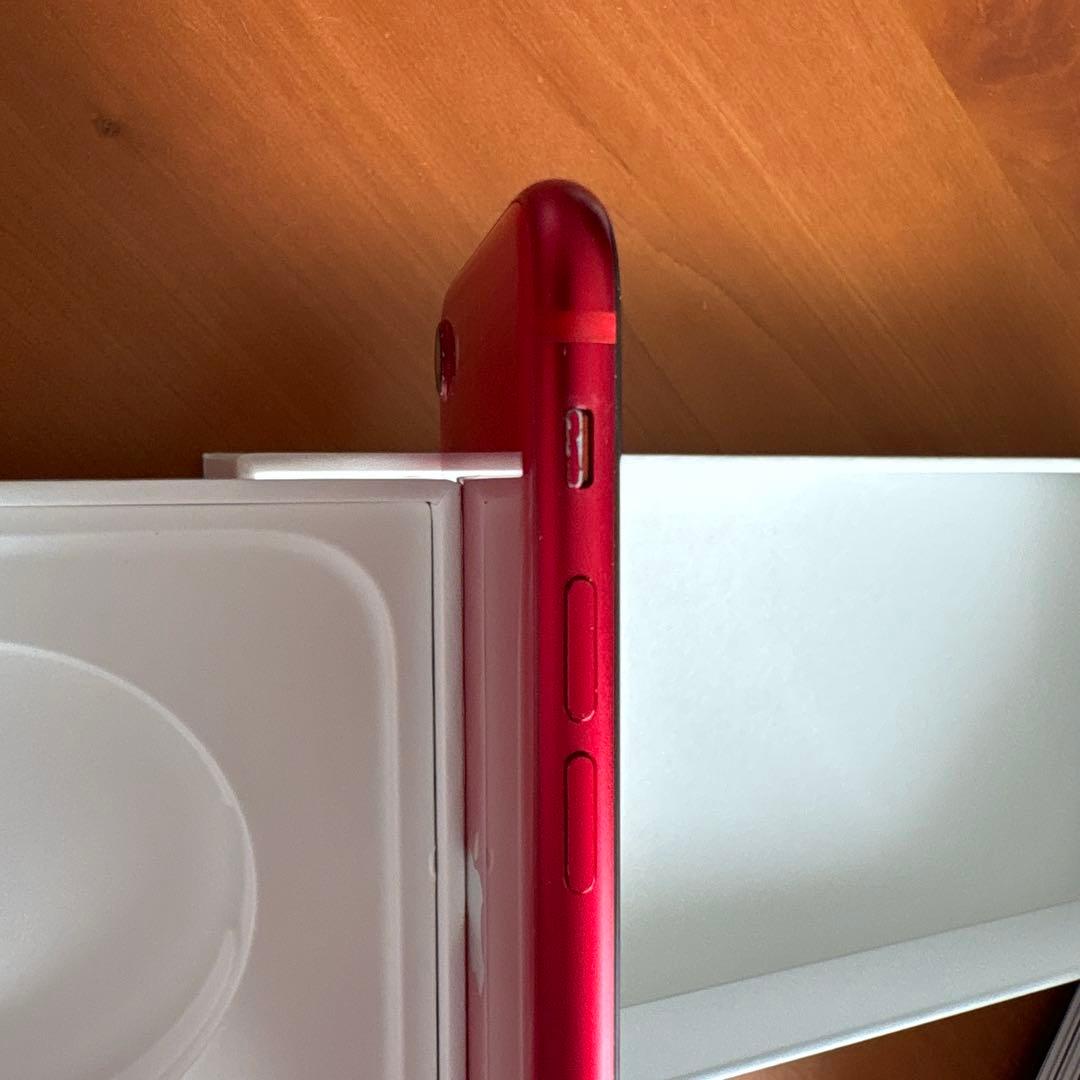 G*M様 iPhone SE 第二世代　64GB