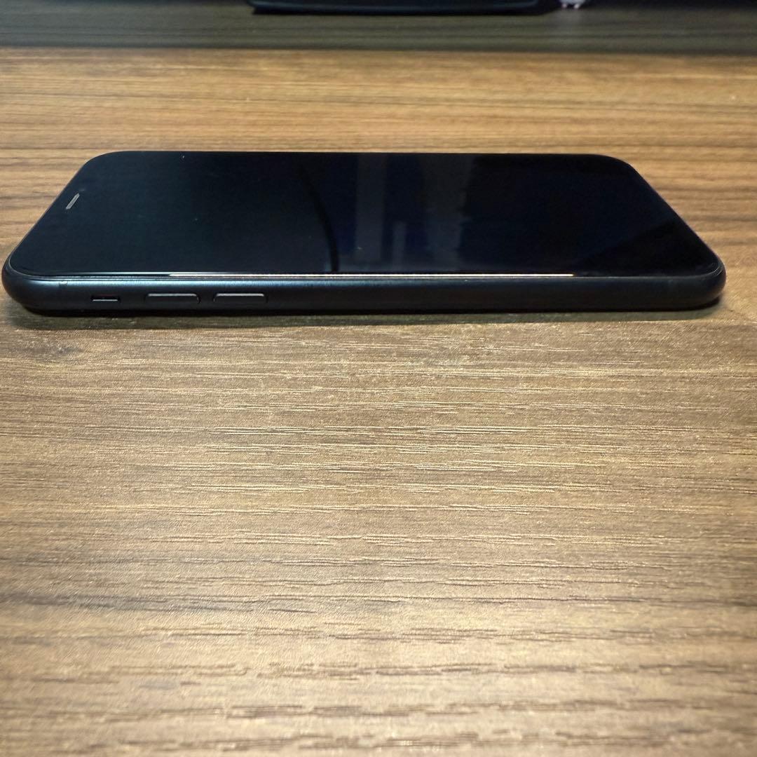 携帯電話本体 iPhone XR 128GB