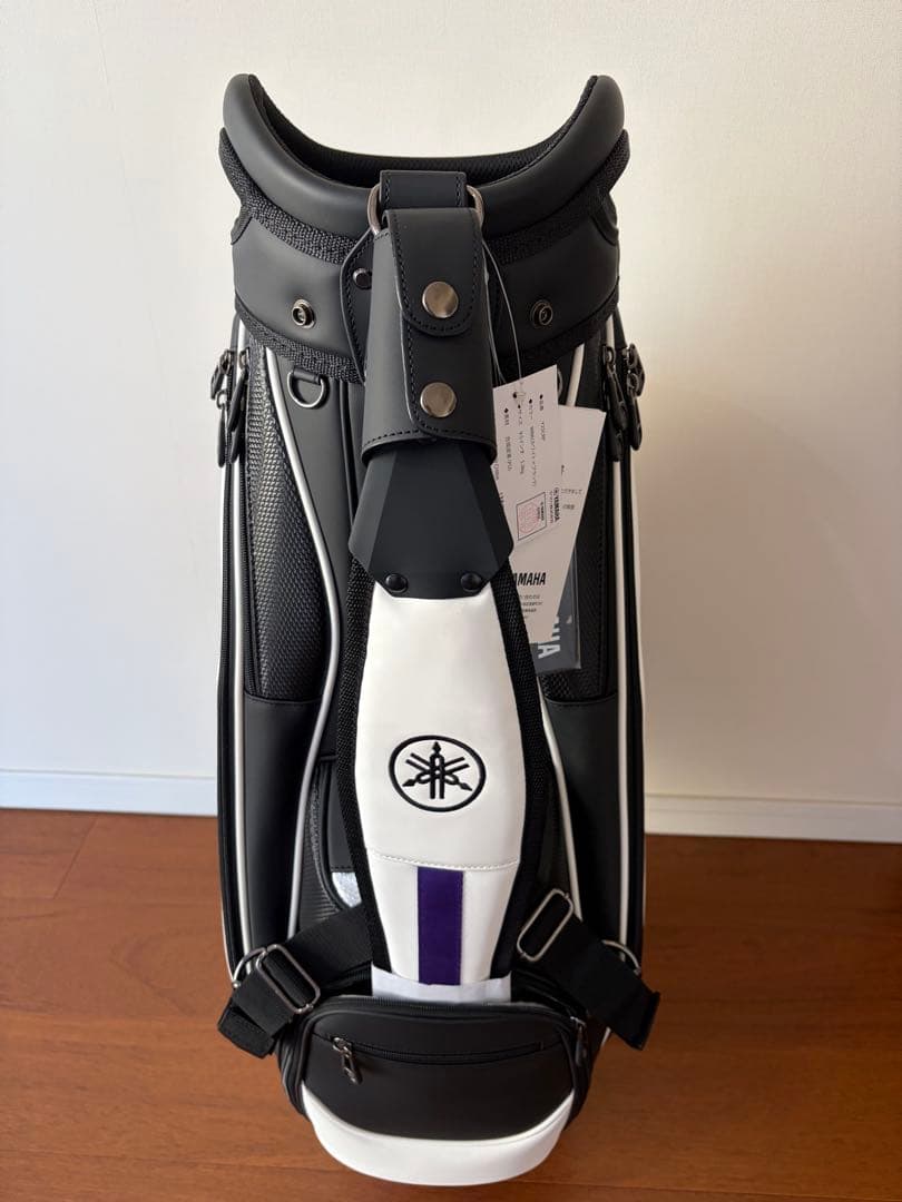 ヤマハ 2025プロレプリカモデルキャディバッグ　ホワイト×ブラック