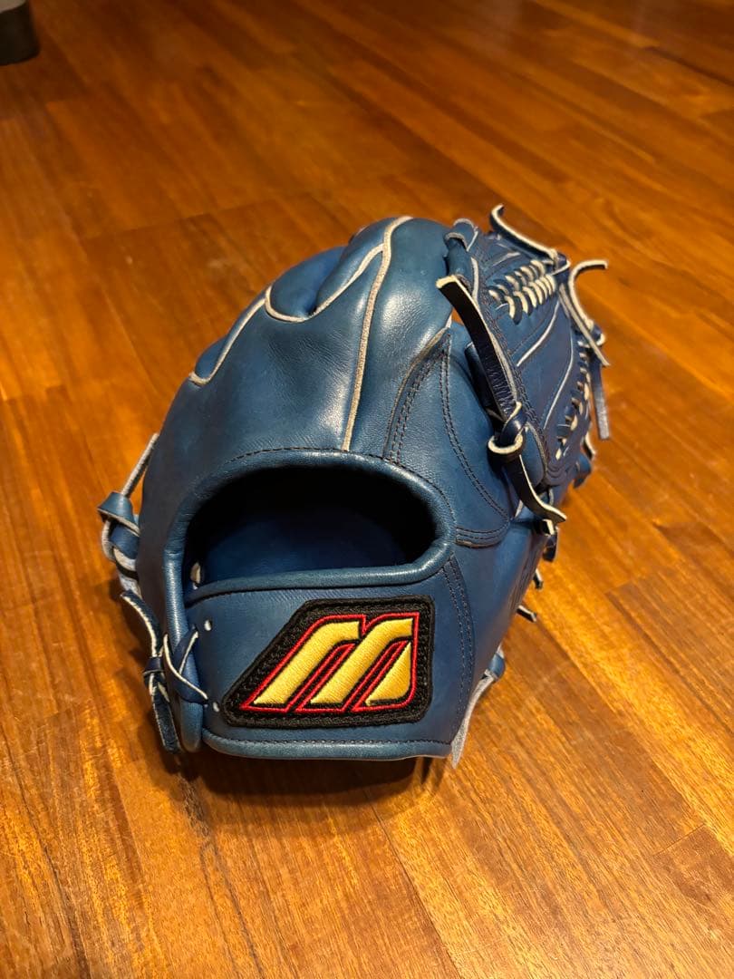 ミズノ　ビクトリーステージ　軟式　投手用