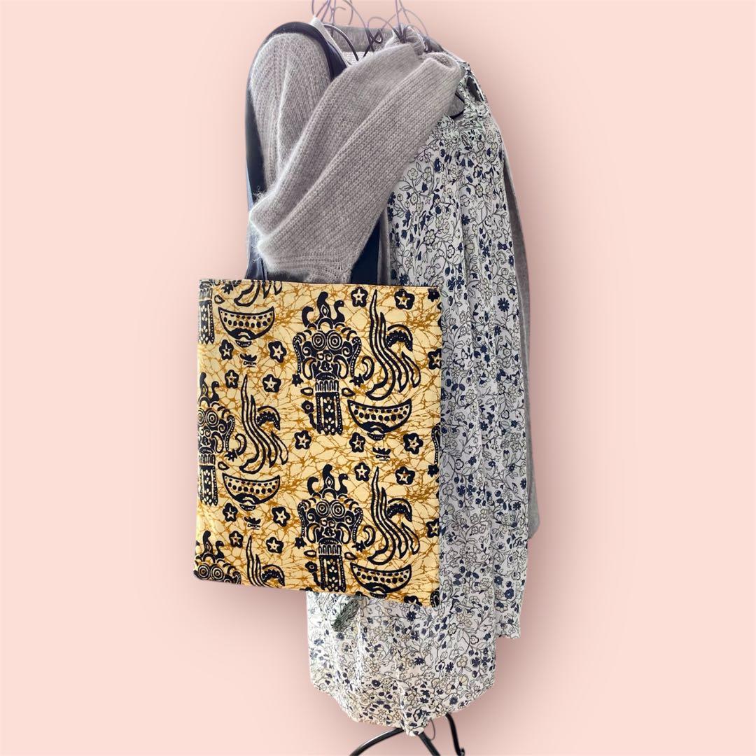 【再販】　インドネシアバティック　肩掛け　A4バッグ　ハンドメイド