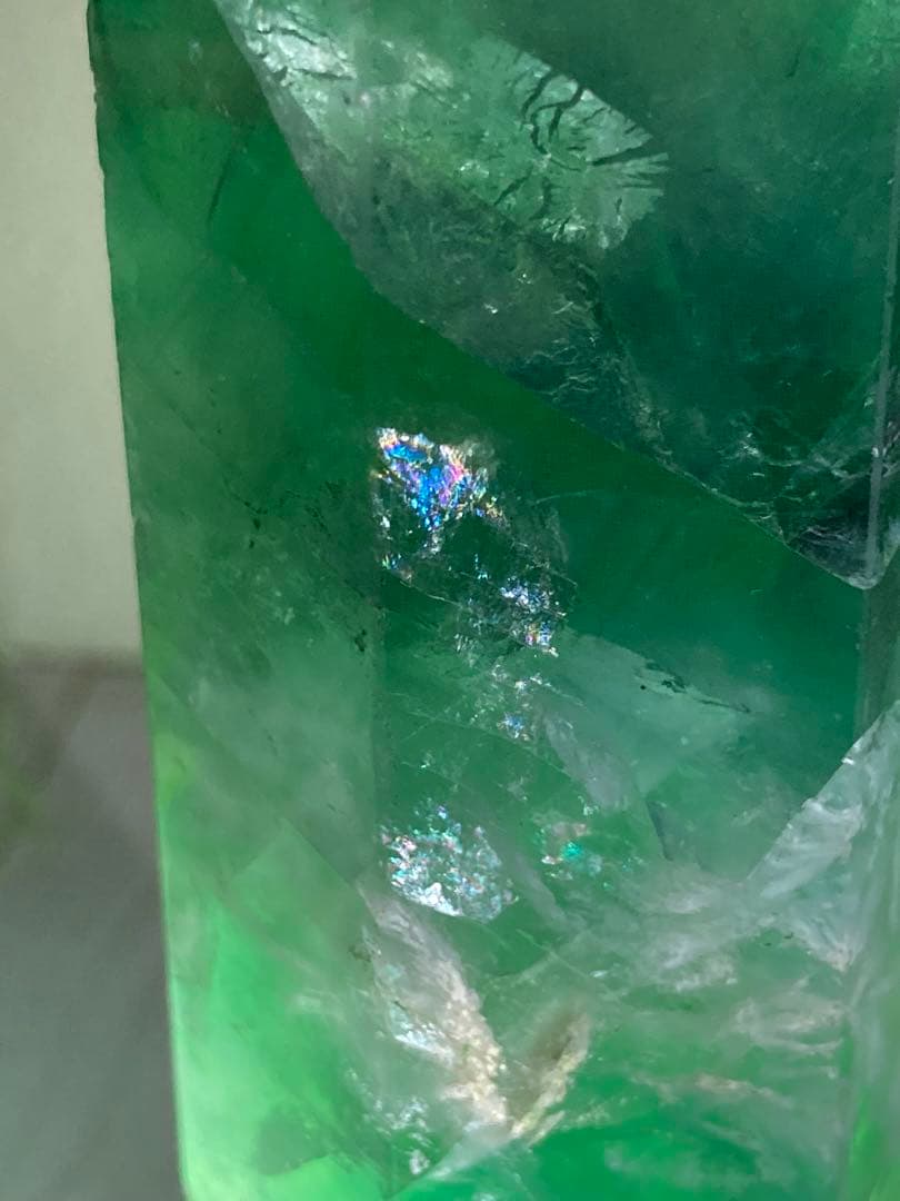 エンジェルフェザー✨　レインボー　フローライト　蛍石　特大　ポイント　原石