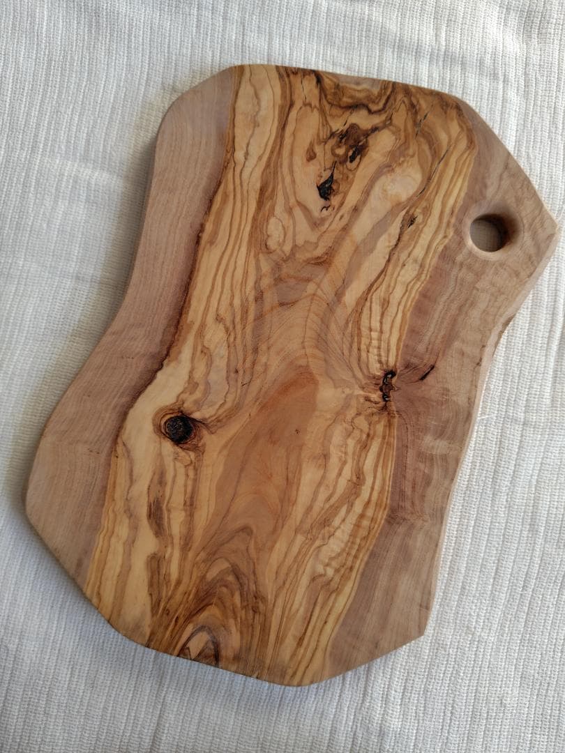 イタリア製オリーブウッド大判カッティングボード34cm厚1.9cm天然木　一点物