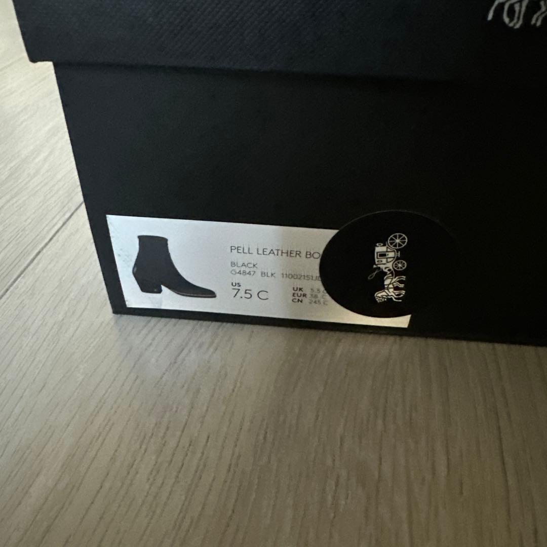 COACH ブラックレザー アンクルブーツ