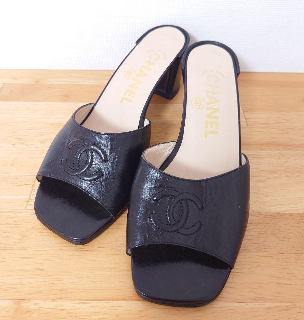 CHANEL　黒　ココマーク　ミュール　サンダル　35.5サイズ