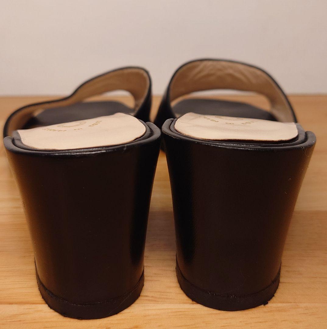 CHANEL　黒　ココマーク　ミュール　サンダル　35.5サイズ