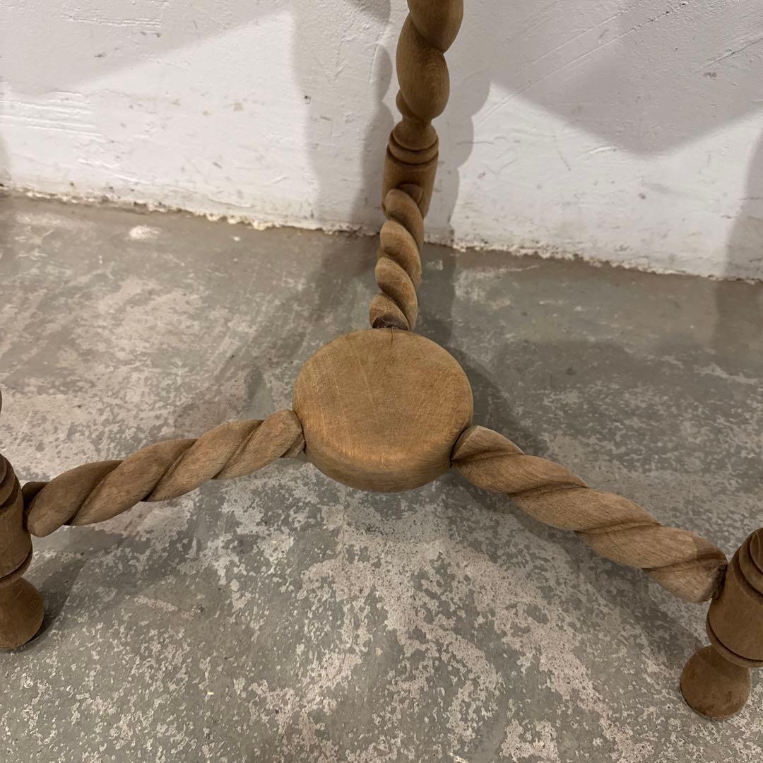 chiezouヴィンテージ　木製サイドテーブル　剥離