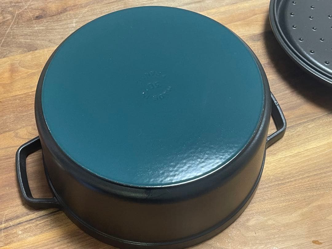 ね*様 STAUB ラウンド30