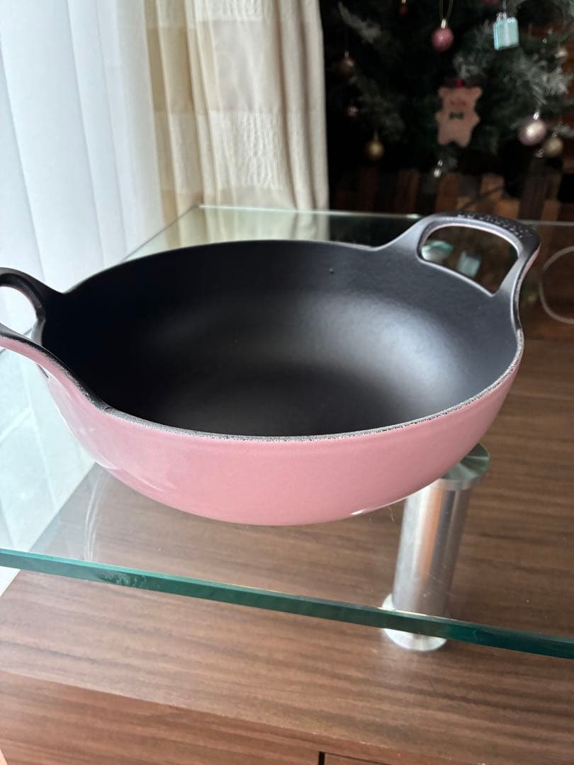 Le Creuset バルチ　24cm ピンク 鍋