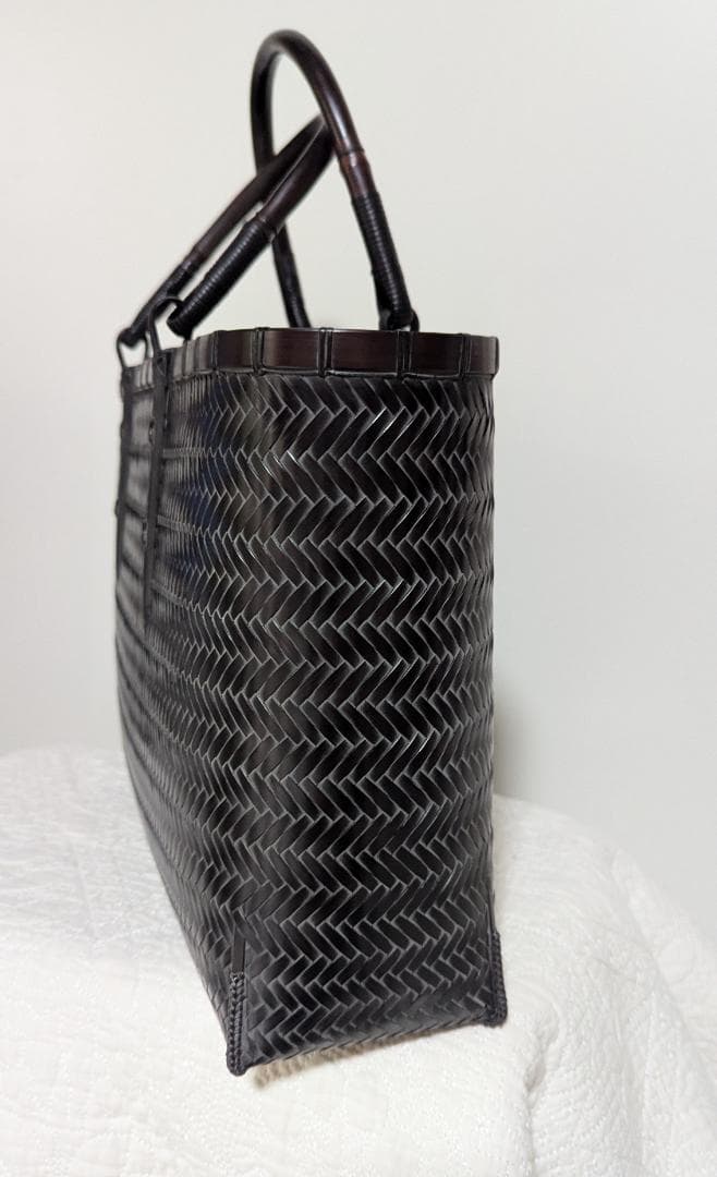 竹工芸家　高江雅人作　黒　網代バッグ　未使用