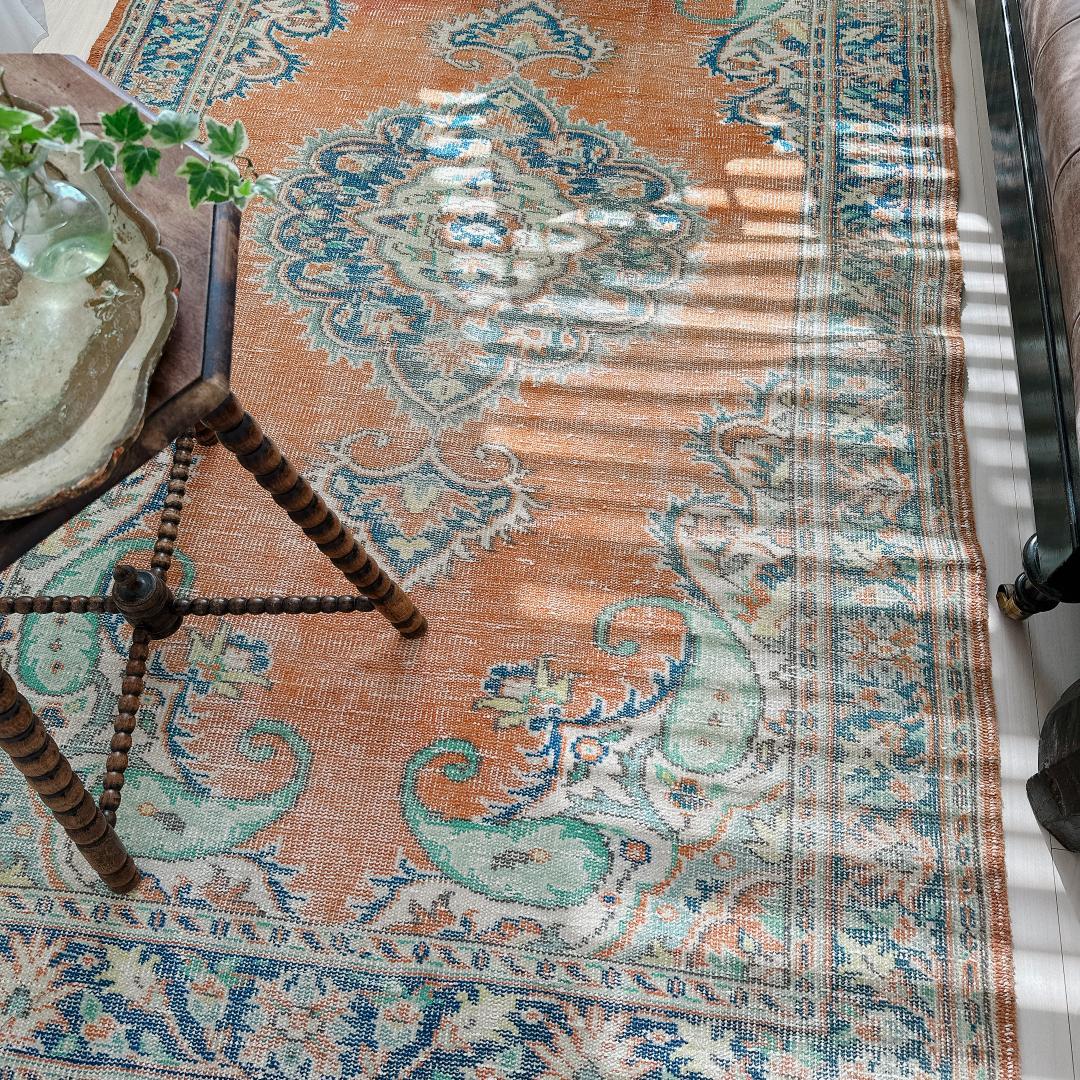 トルコ ヴィンテージラグ A79 大判 オレンジ ターコイズ ネイビー