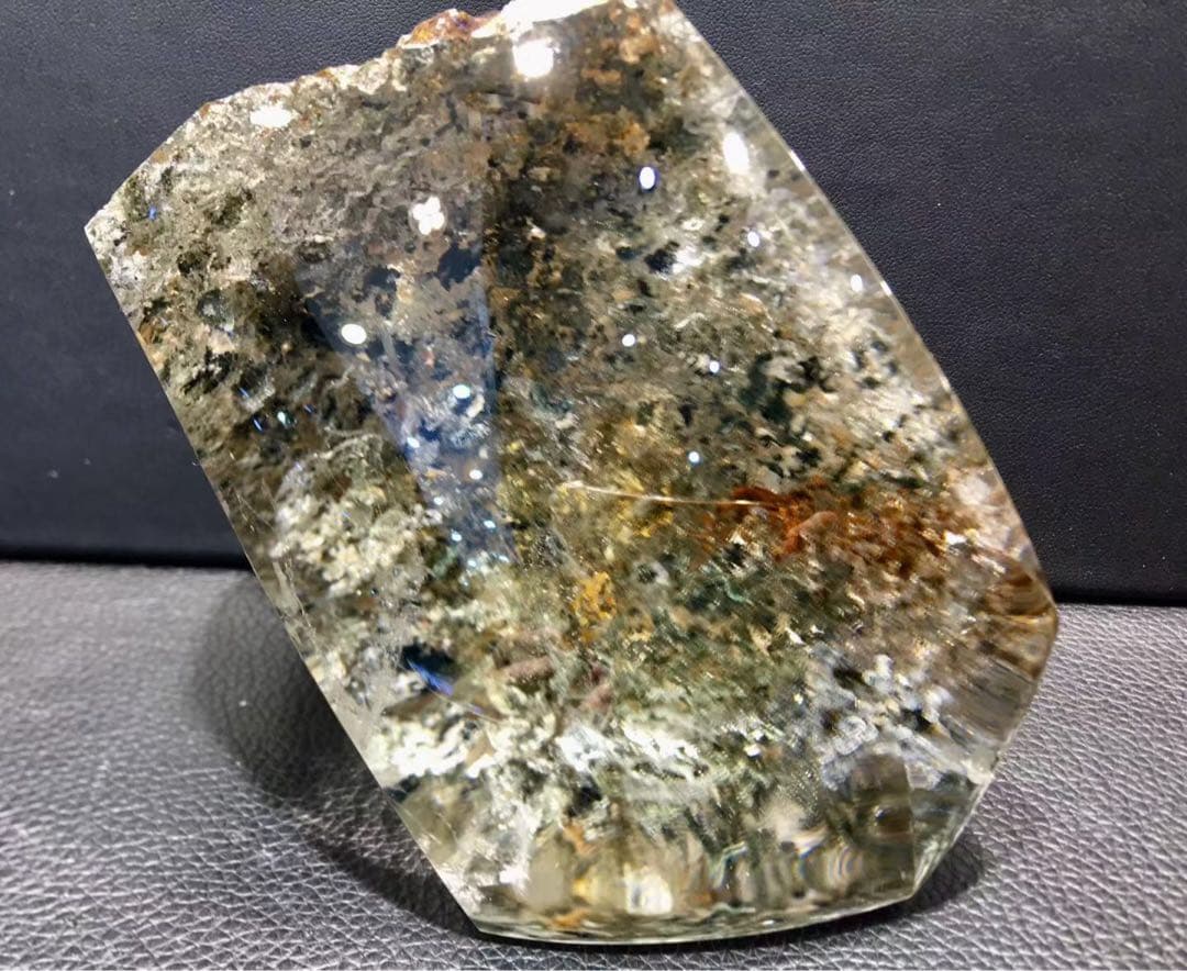 ⭐︎【天然】ガーデン クォーツ 置物 1050g