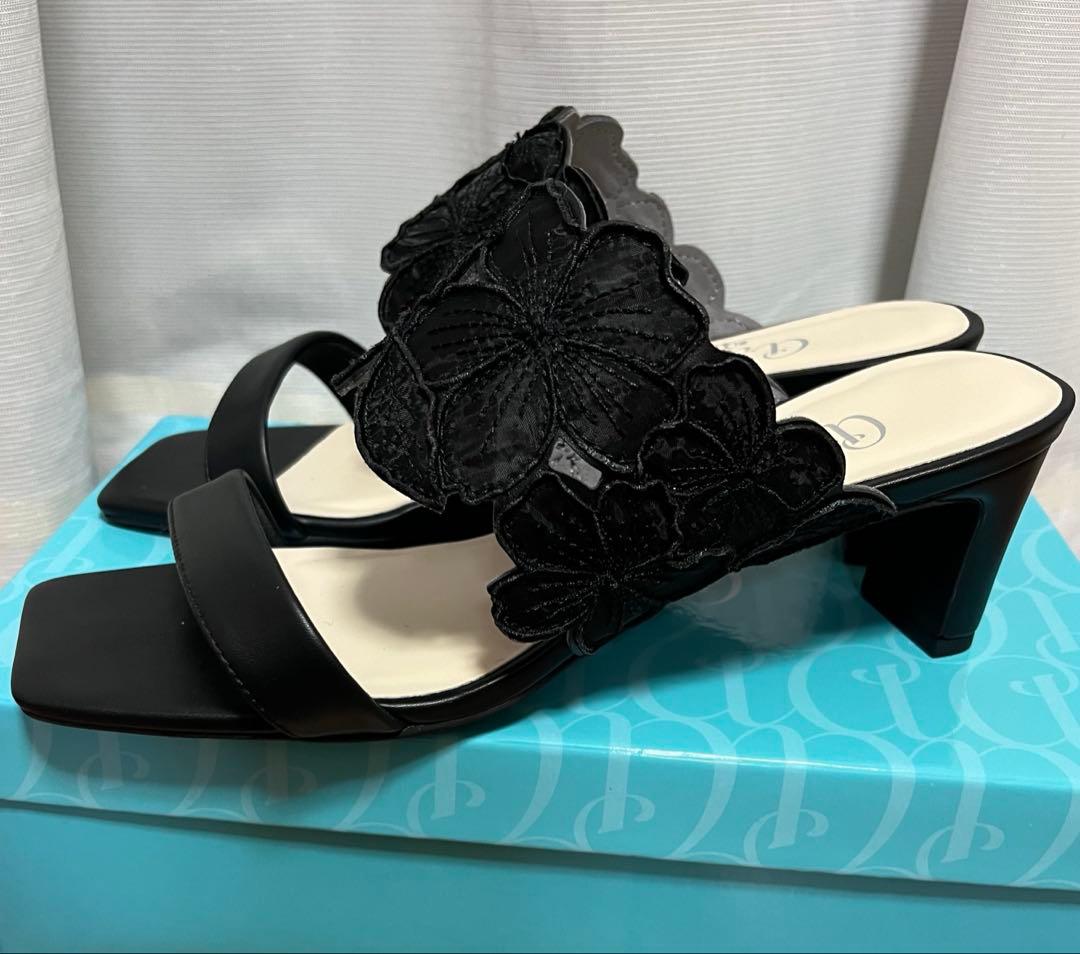お値下げ　アルテミスバイダイアナ　フラワー刺繍ミュールサンダル　ブラック　L