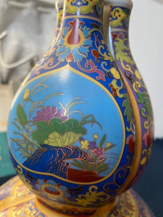 雍正年製粉彩三口葫芦瓶、サイズ約高さ24cm径约16cm