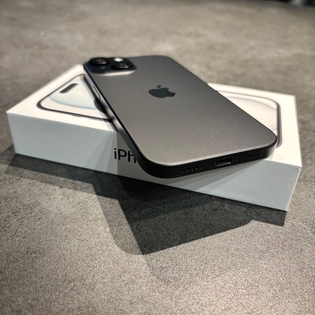 D*0様 美品⭐︎iPhone15 128GB ブラック